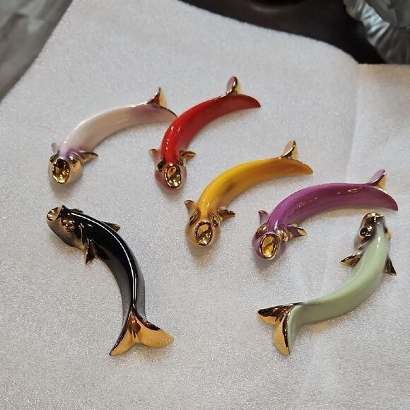 Elegant Gold Plated Ceramic Knife Rests Set Of Six Curved Fish - Picture 3 of 4